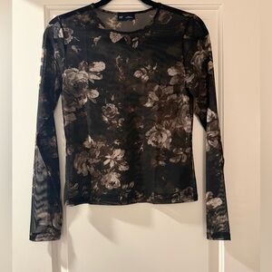 GAP Black and Gray Floral Long Sleeve Top